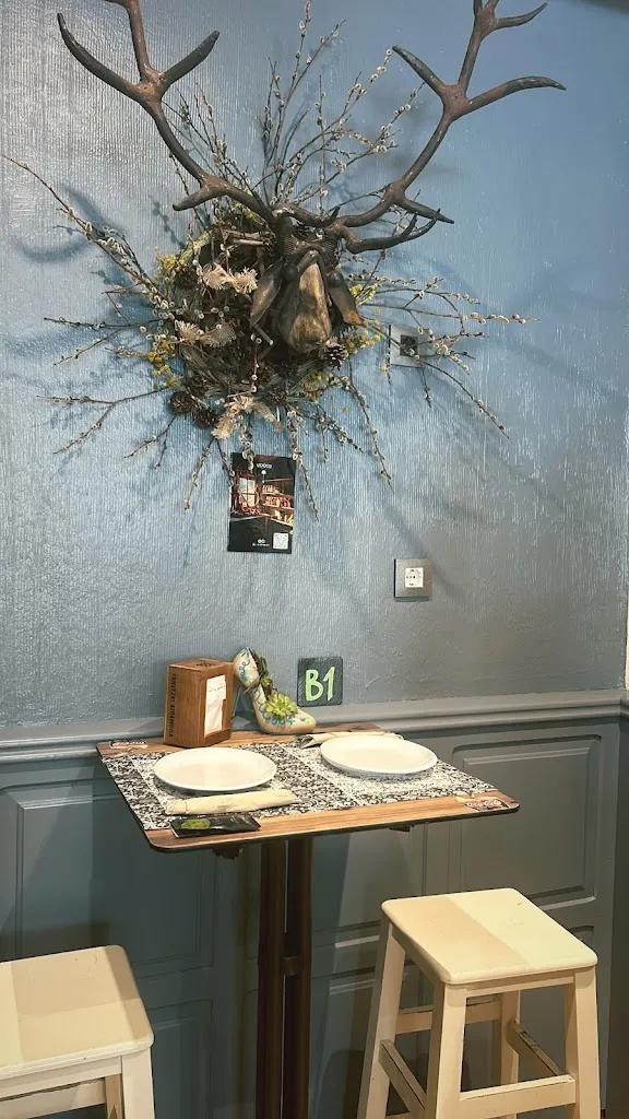 Taberna Mil884_Biescas_slider_image_1