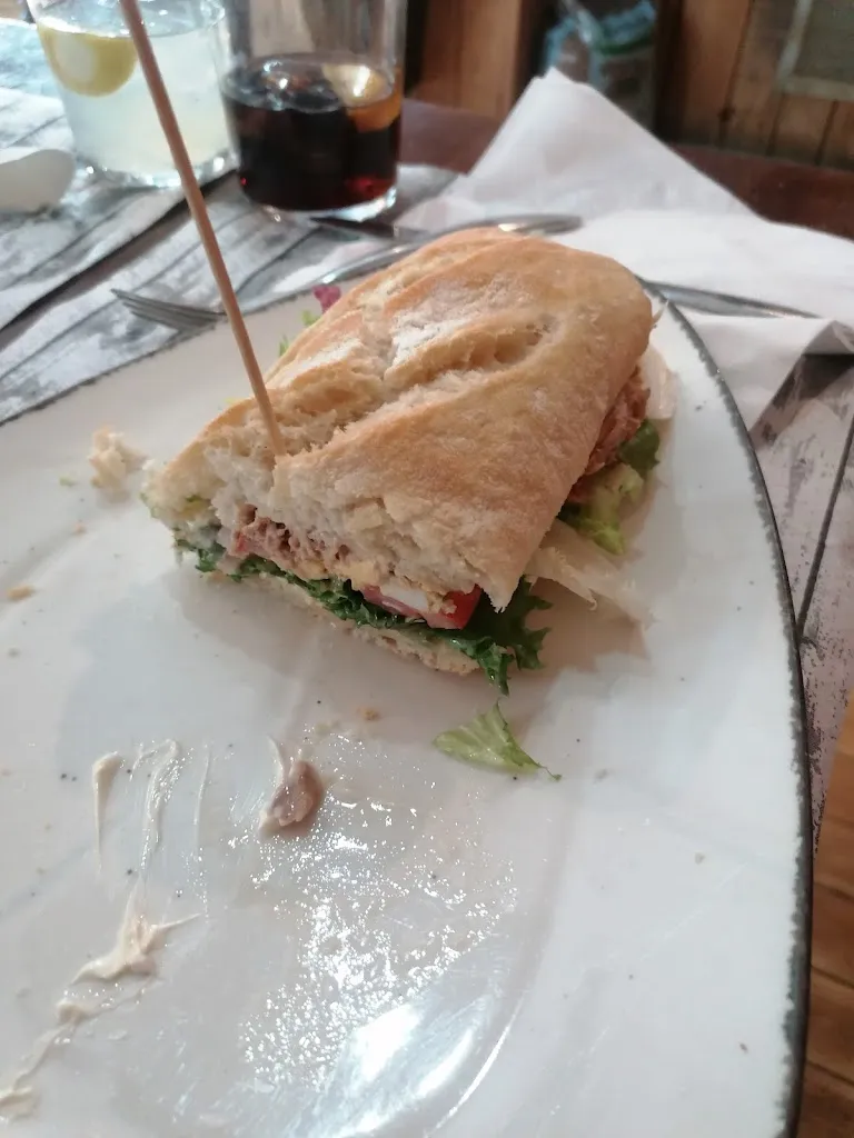 Maria Jose Valero Gallén_La Conchada_Biescas_review