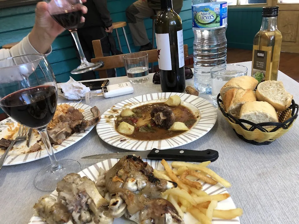 BINGEN “BING” MENDEZONA_Mesón El Molino de Escuer_Biescas_review