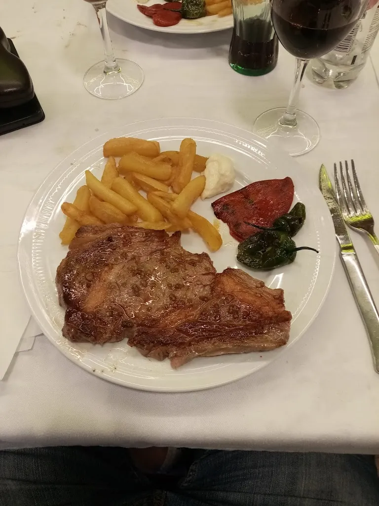 Menu_Hotel, Cafeteria ,Restaurante Giral_Biescas_image_3