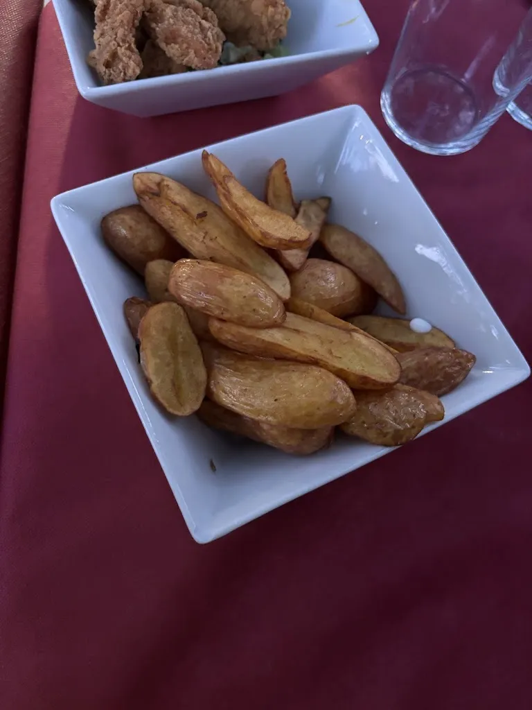 Mia **_Restaurante Los Valles_Biescas_review