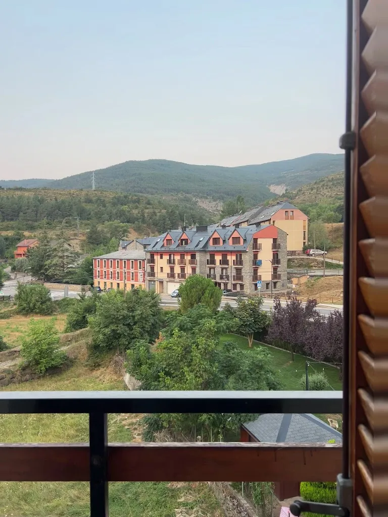 Kalii López_Hotel el Mesón El Rincón del Mesón_Castiello de Jaca_review