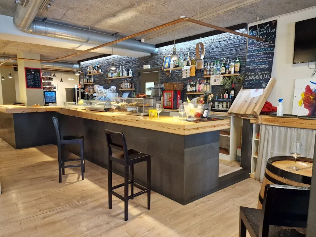 David Hefner_La Cantera_Broto_review