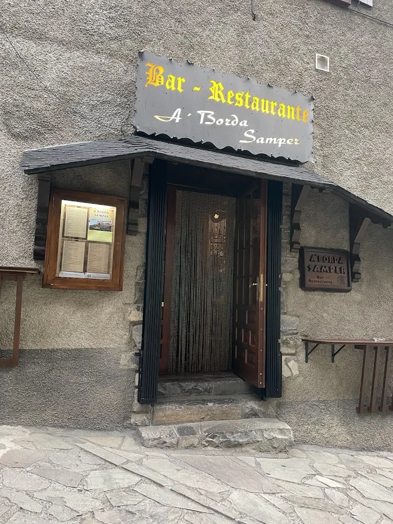 A Borda Samper_Broto_slider_image_1