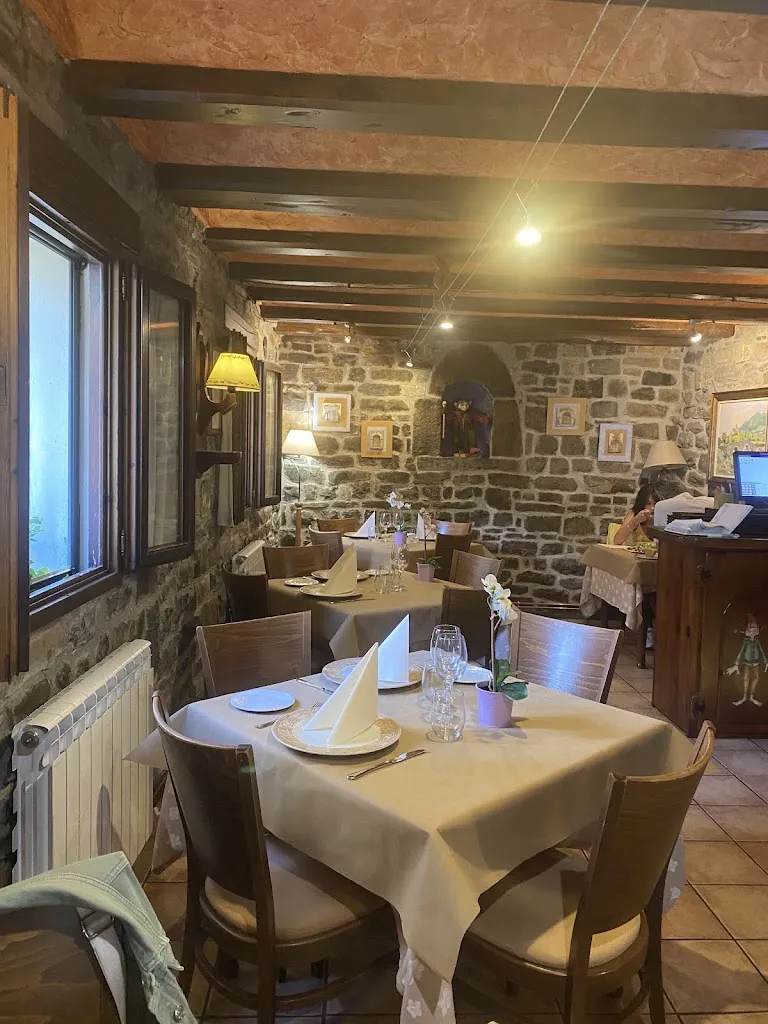 El Duende_Broto_slider_image_3