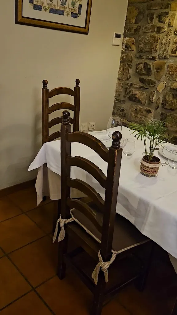 Naidy E_Hotel Restaurante Casa Frauca_Broto_review