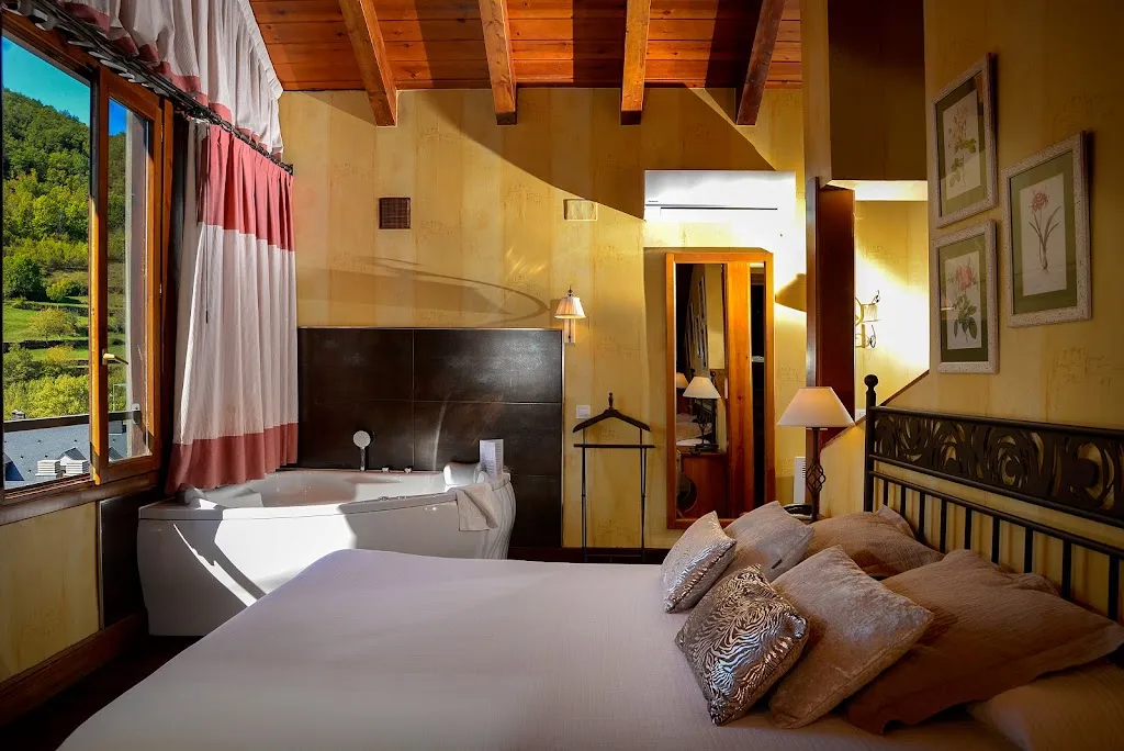 Hotel Pradas Ordesa_Broto_slider_image_3