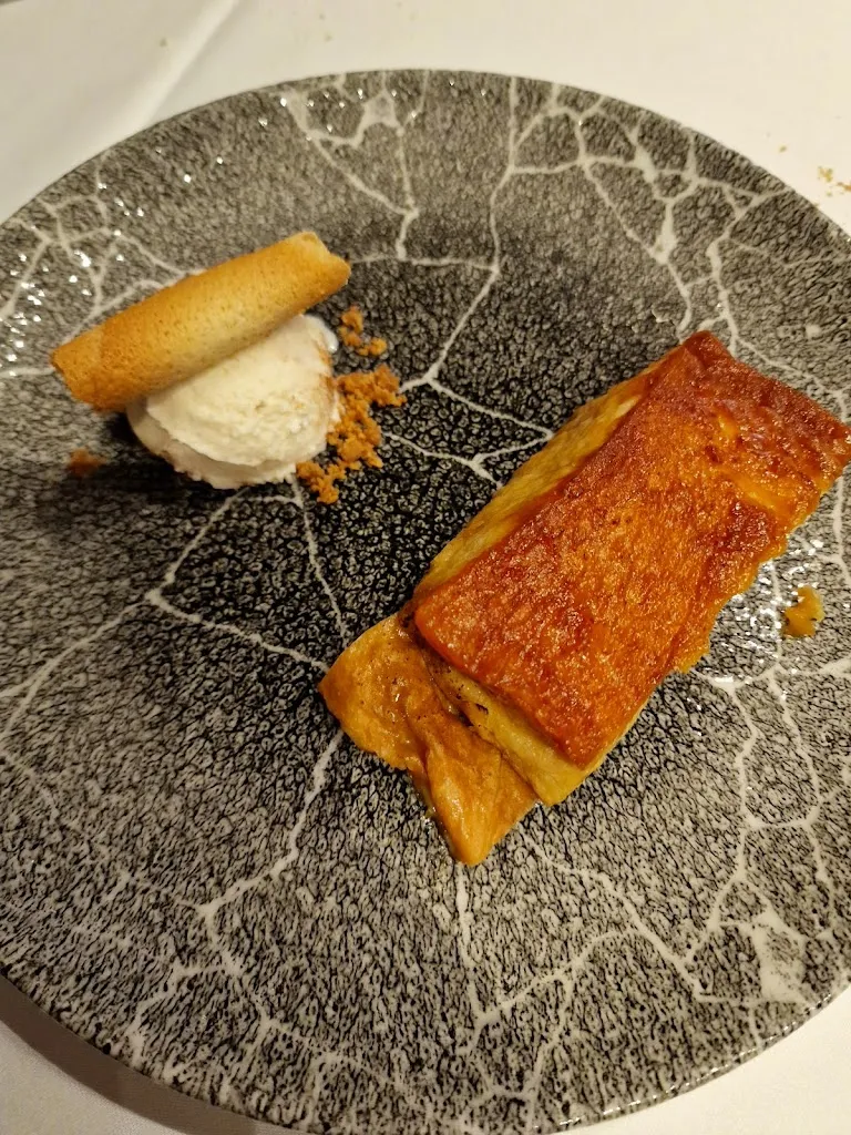 DIAMO HOSTELERIA S.L._Castejón de Sos_slider_image_2