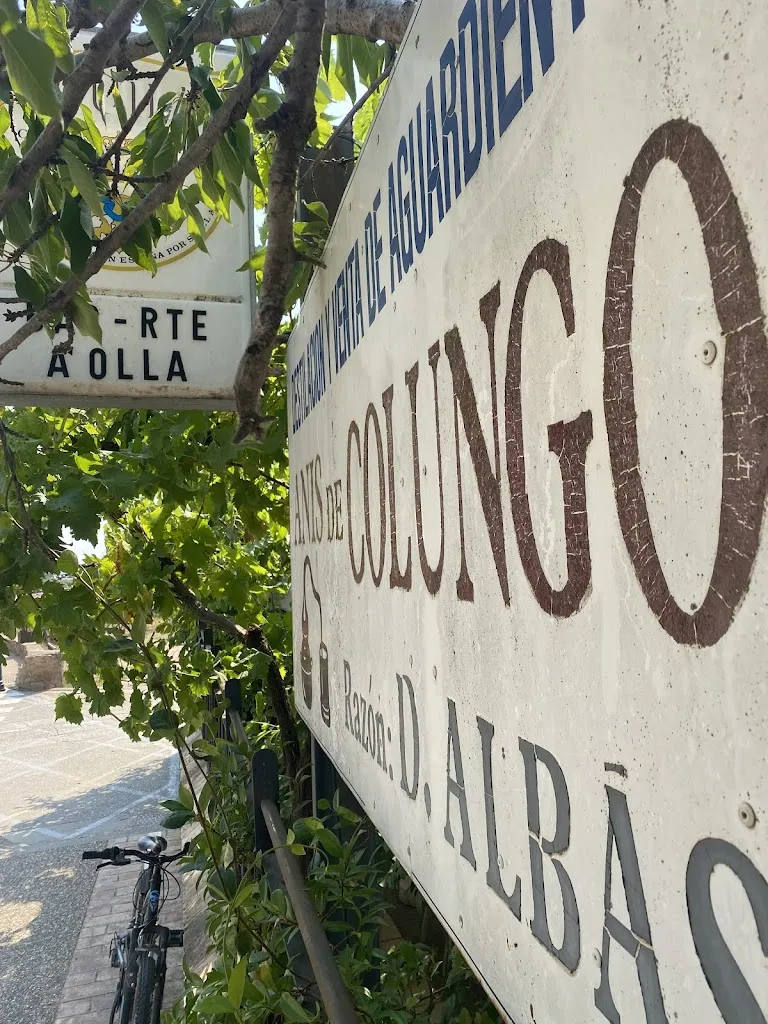 Jose Pombo_A OLLA_Colungo_review