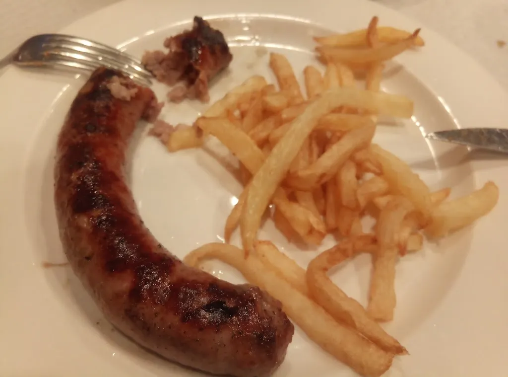 Issy kander_Hostal Portal del Pirineo_Estopiñán del Castillo_review