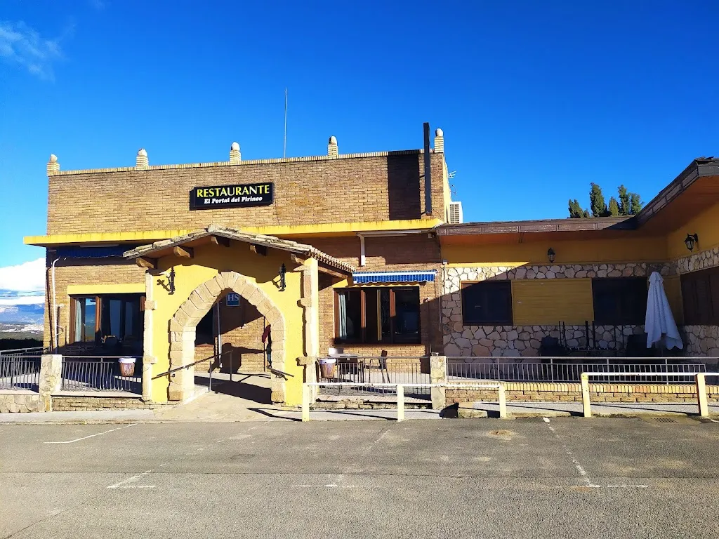 Hostal Portal del Pirineo ristorante a Estopiñán del Castillo