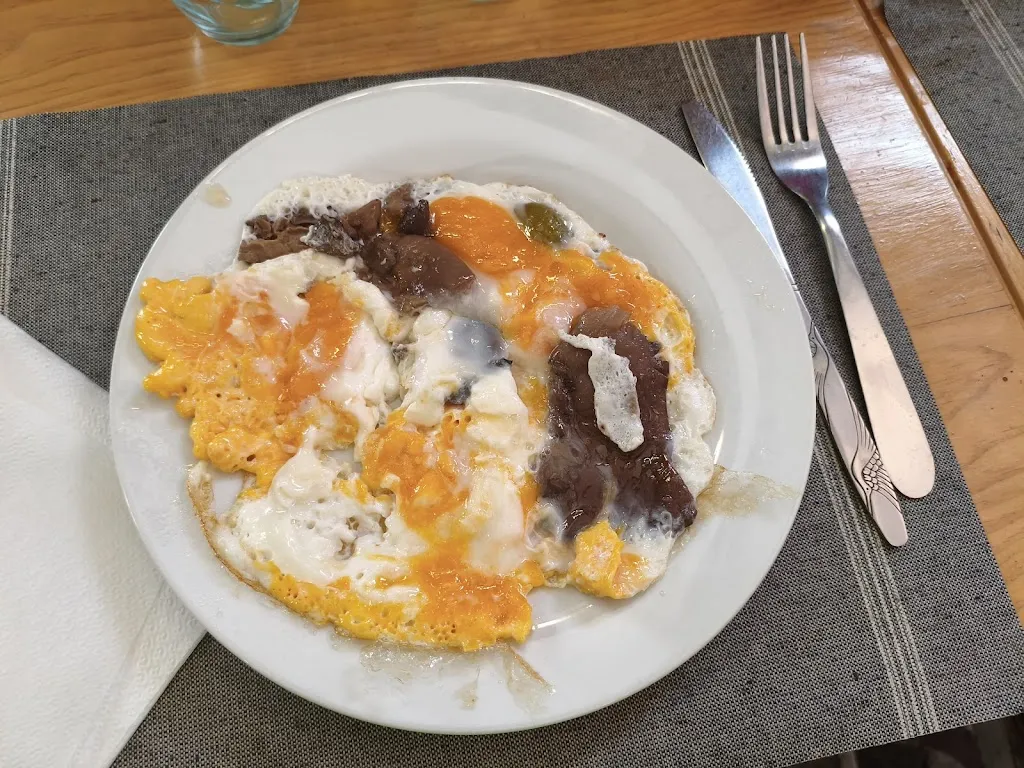 Helena Peña Gómez_Restaurante El Pucherico_Benasque_review