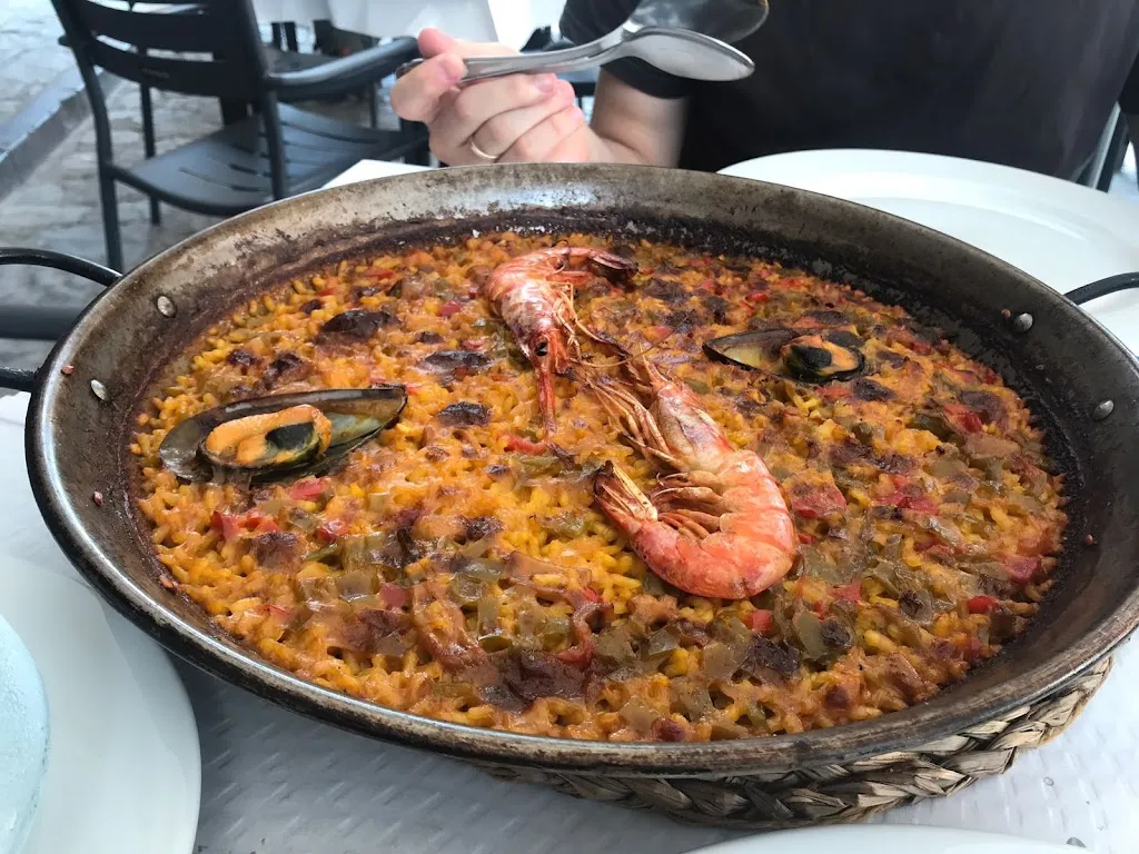 Menu_Bar Plaza_Benasque_image_5