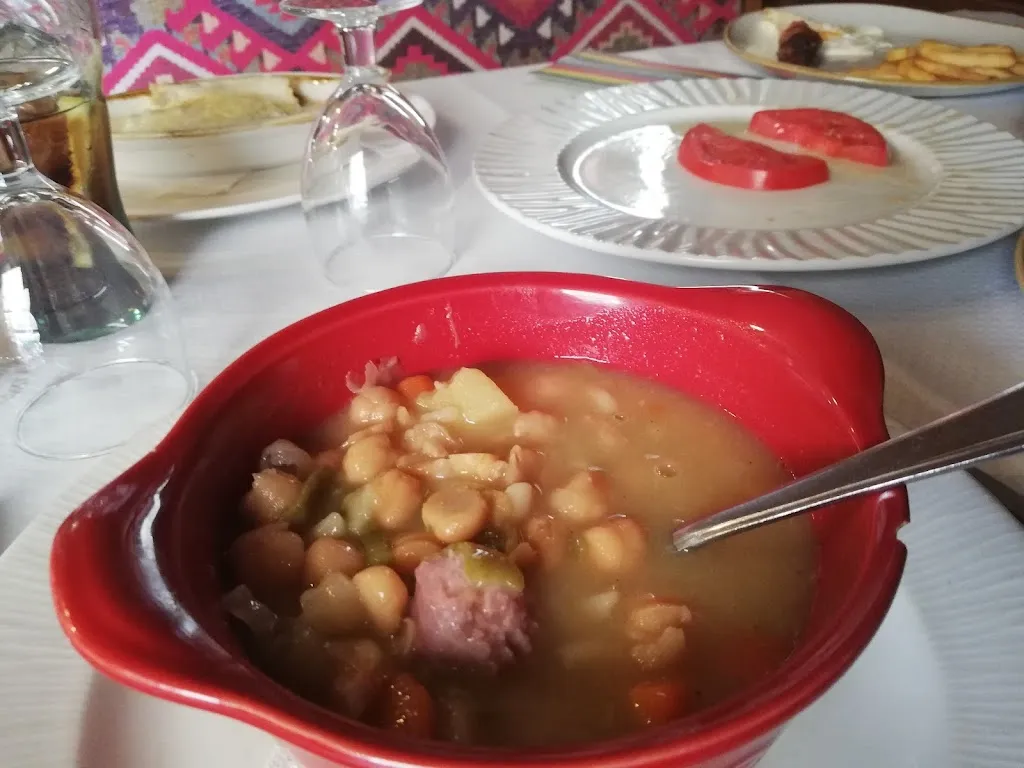 Cafeteria Casa Roldán_Benasque_slider_image_3