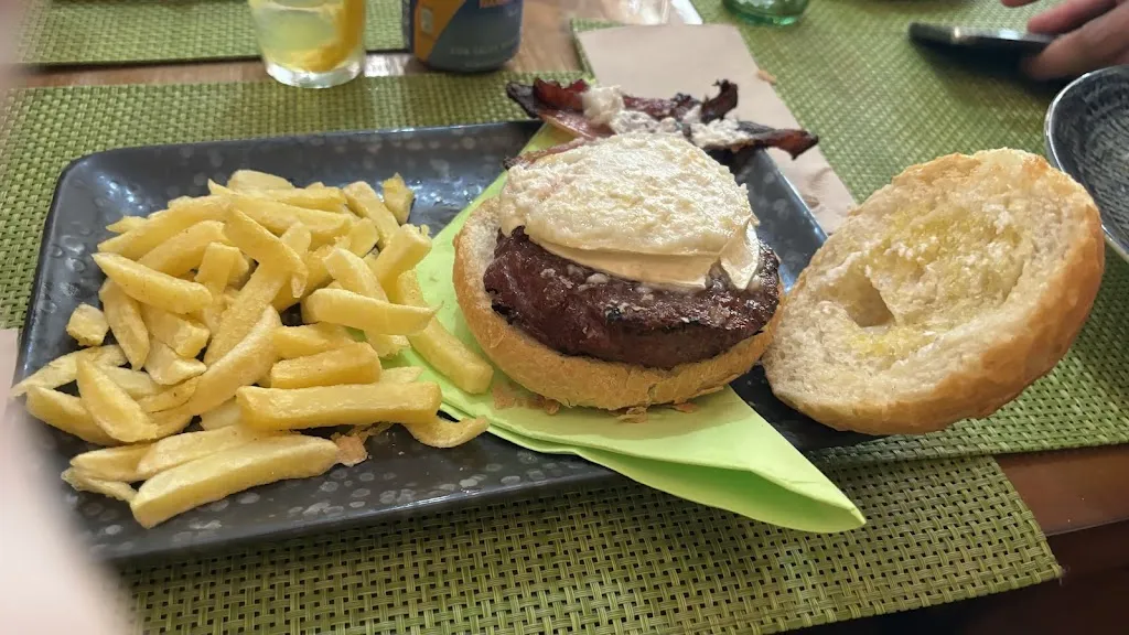 Menu_Restaurante Avenida_Benasque_image_9