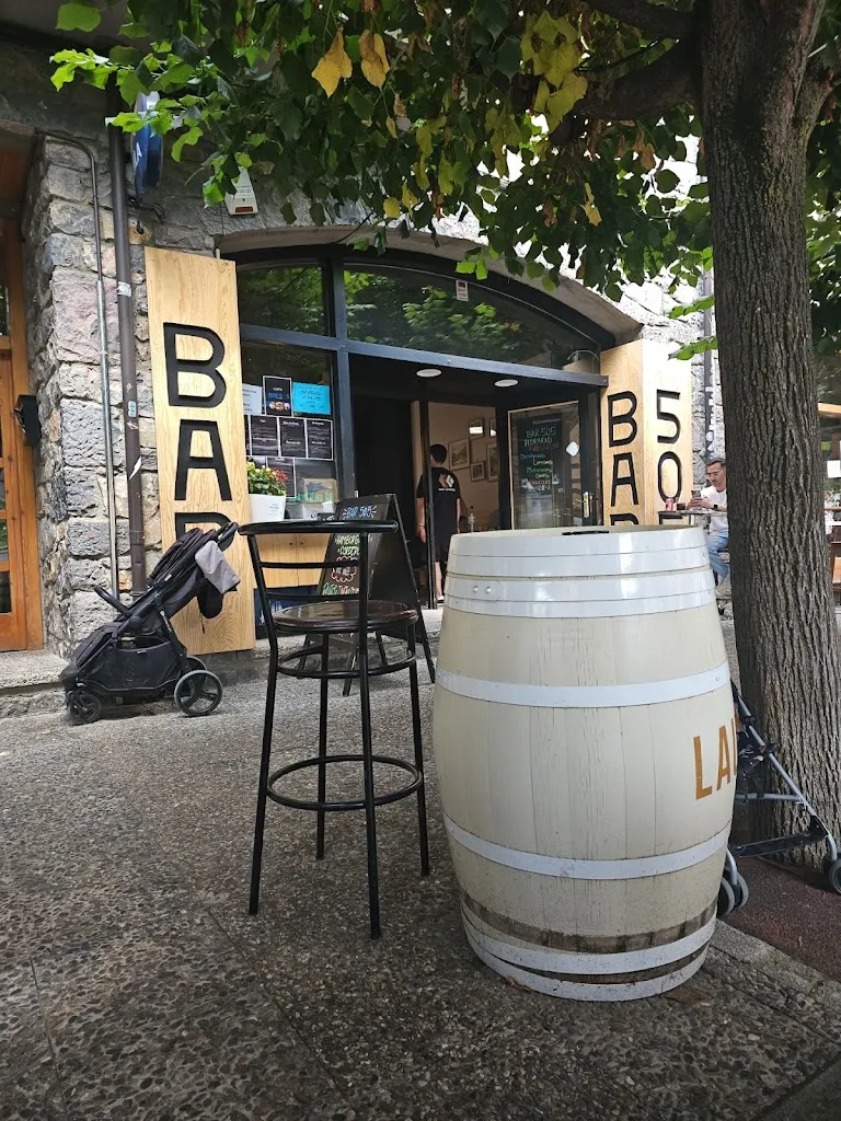 Bar 505_Benasque_slider_image_1