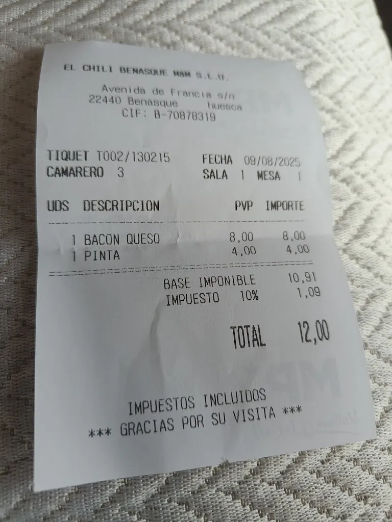 Santiago García Hernández_El Chili m&m_Benasque_review