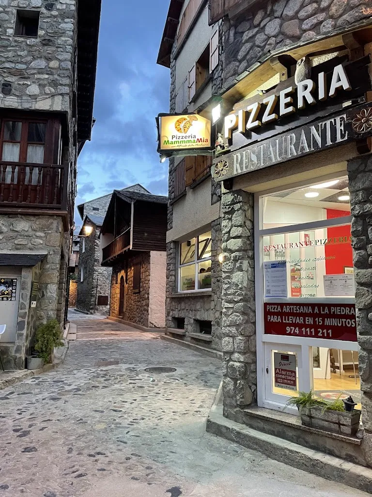 Pizzeria MammaMia restaurant in Benasque