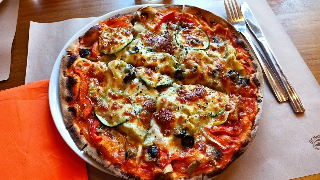 Menu_pizzeria hamburgueseria les someres_Benasque_image_1