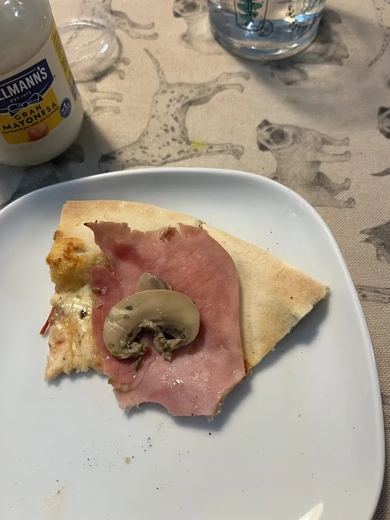 Menu_pizzeria hamburgueseria les someres_Benasque_image_7