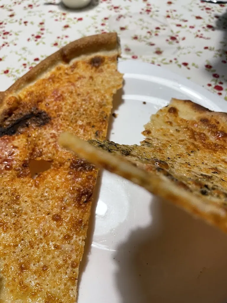 Peter Perez_pizzeria hamburgueseria les someres_Benasque_review