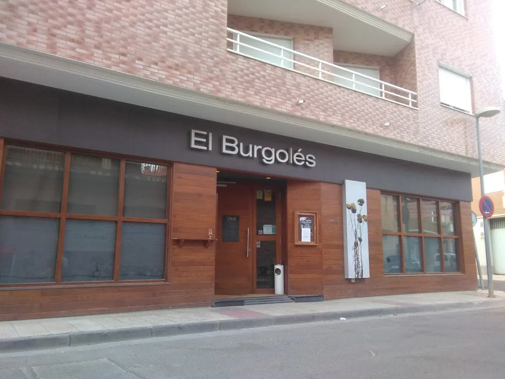 Restaurante el Burgolés restaurant in El Burgo de Ebro