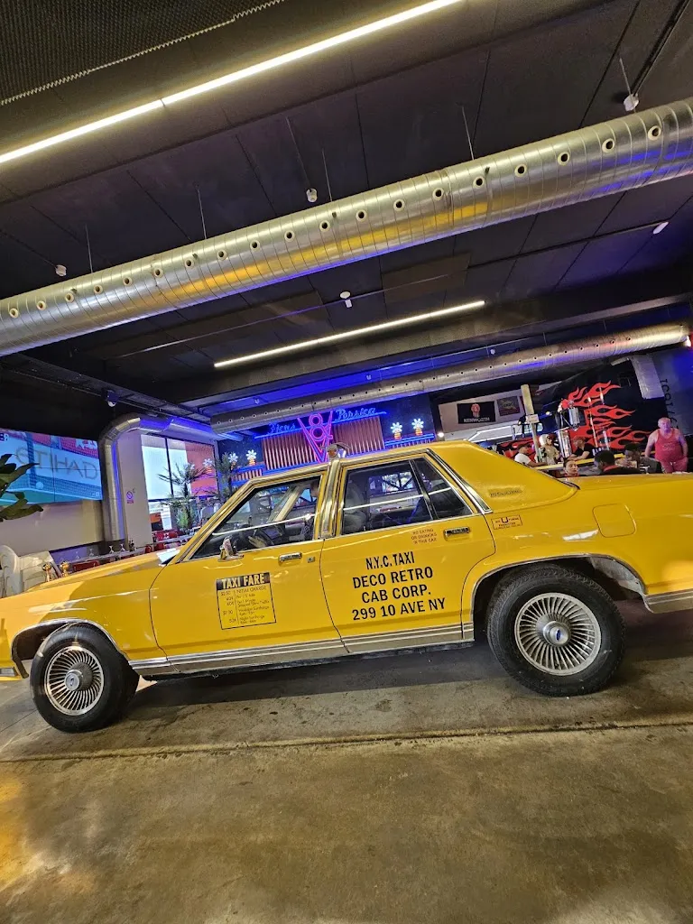 caroline farrell_Ficus&Persica_Fraga_review