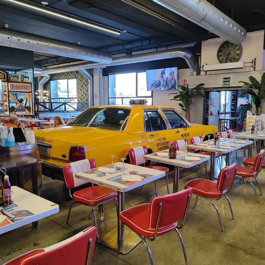 Ficus&Persica_Fraga_slider_image_3