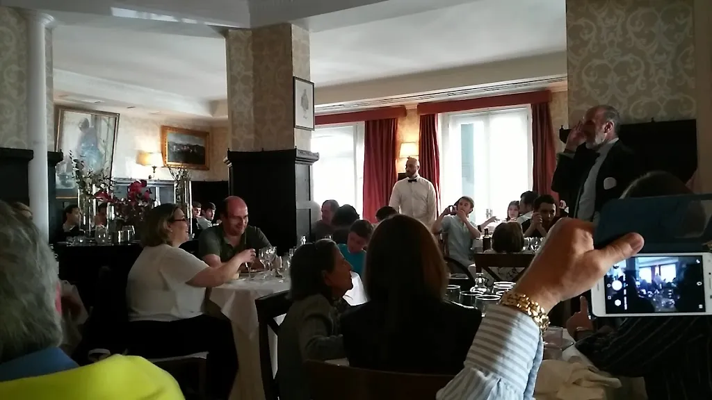 La Favorita Madrid_Fueva La_slider_image_2