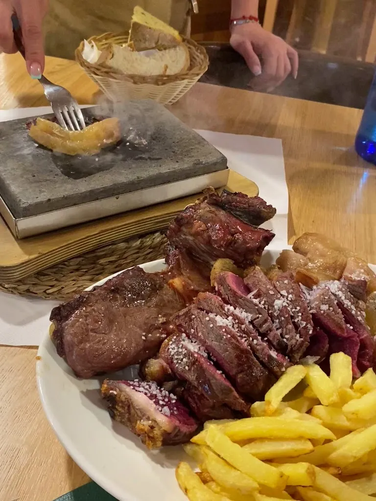 Taberna El Fosko Huesca_Fago_slider_image_2