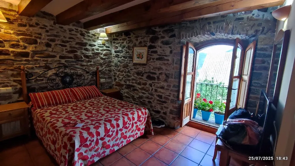 Casa Palacin_Gistaín_slider_image_2