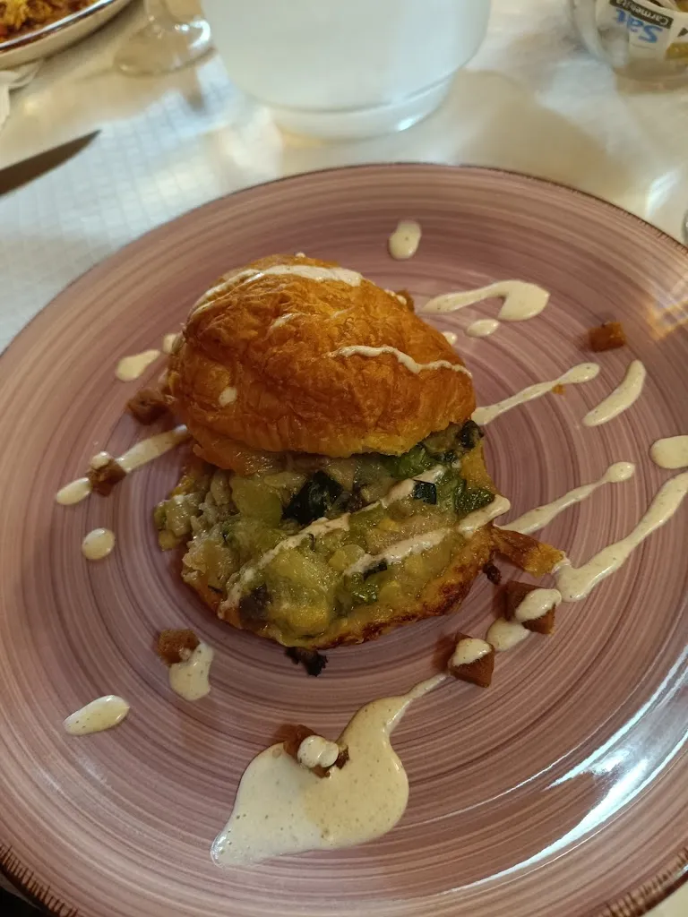 Carla Cerrajero Delgado_Hostal Casa Alvira_Gistaín_recensione