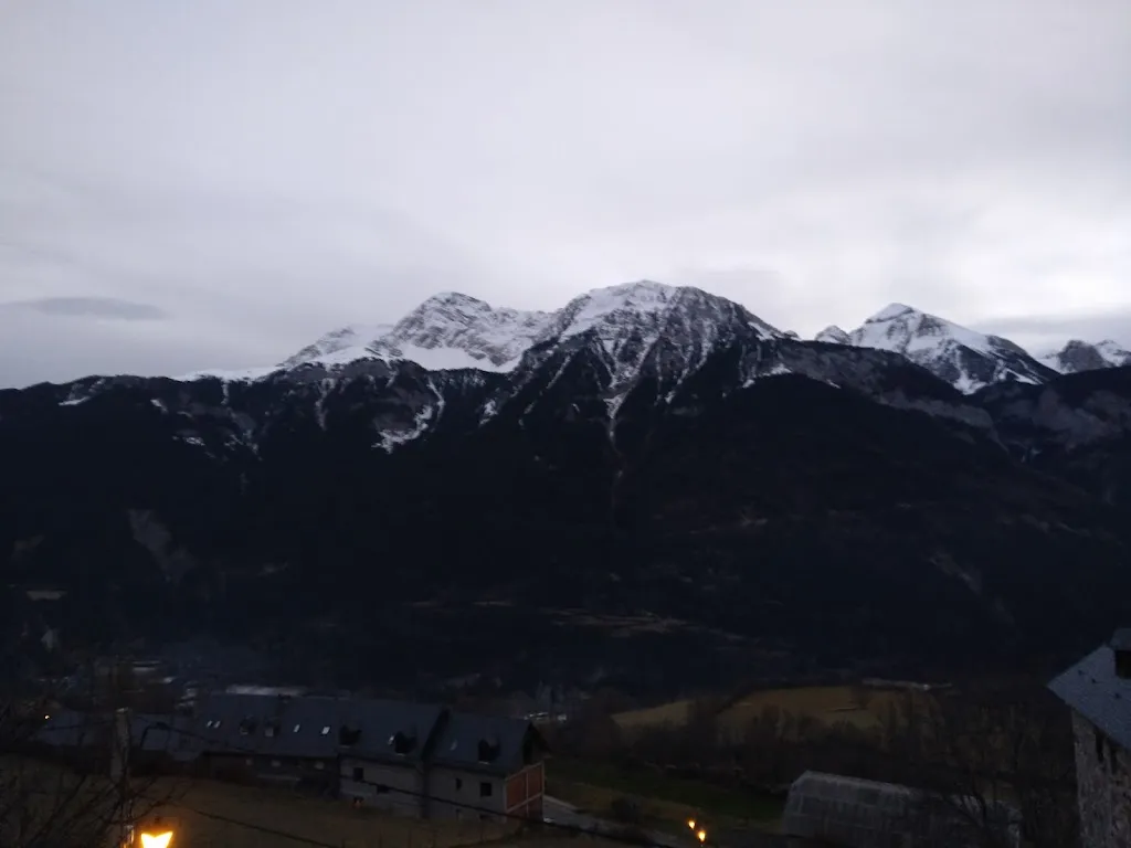 Jose Álvaro M.-Villalobos C._Casa Rural Fontamil_Gistaín_review