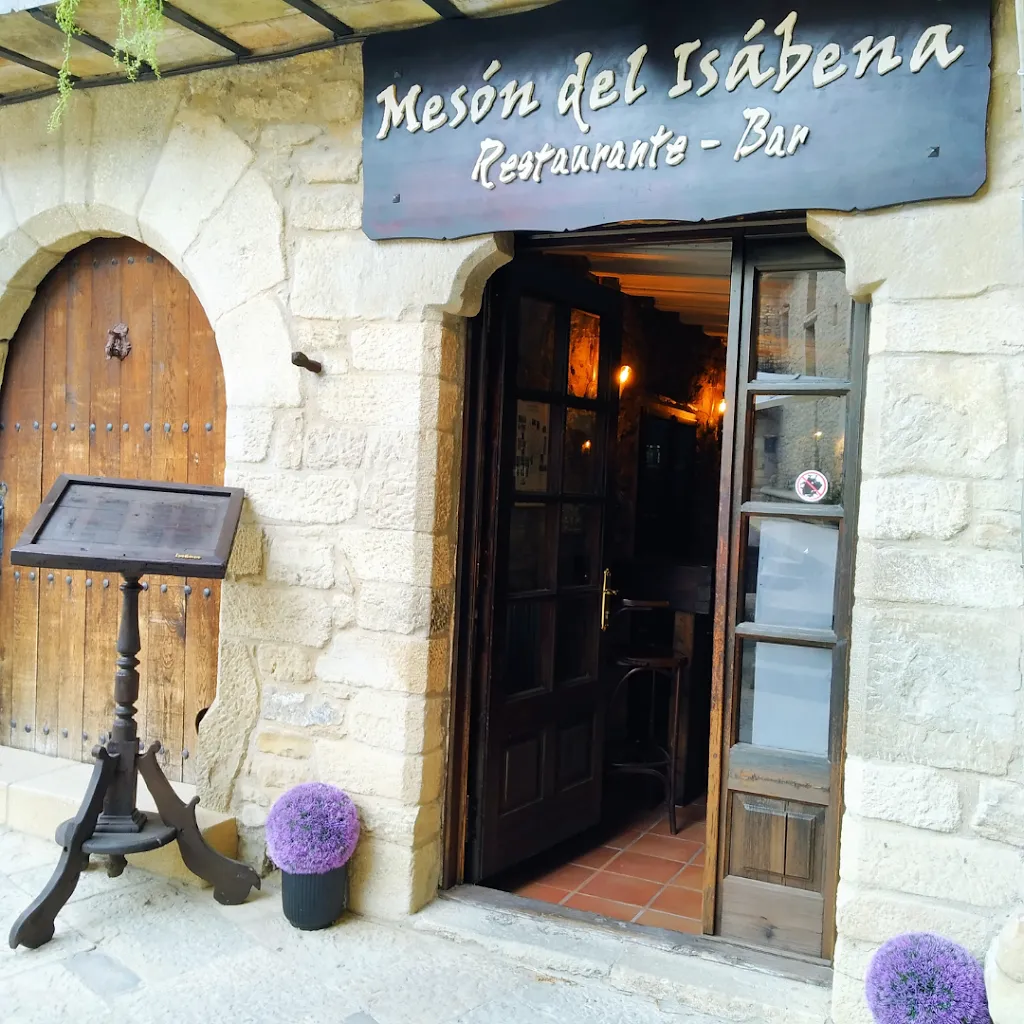 Mesón del Isábena restaurant in Isábena