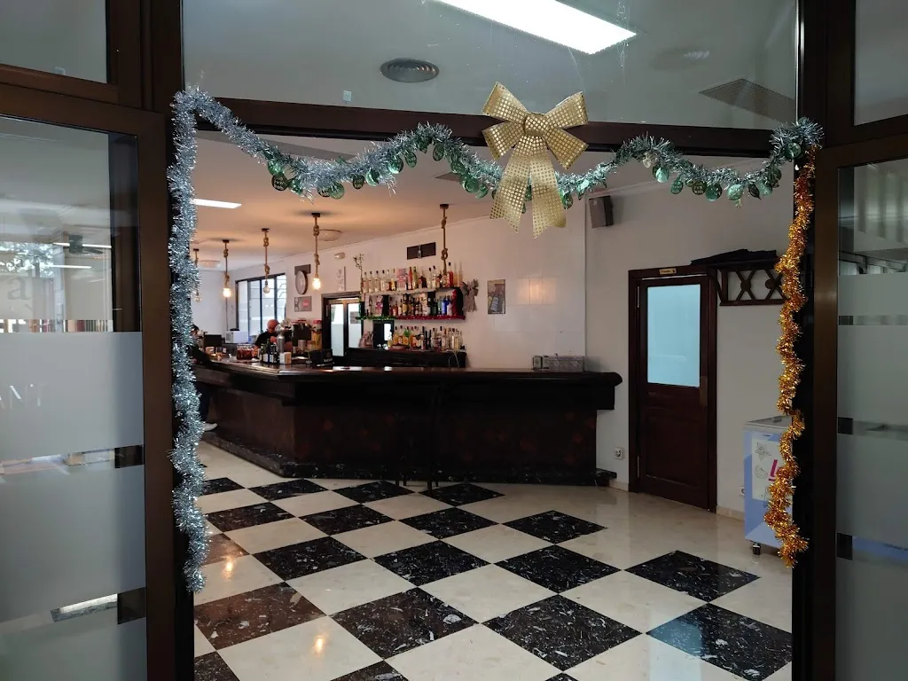 Martin Parker_La Cultural de Xoxim_Benissa_review