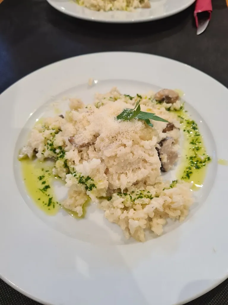 Petru Sorin Neagu_Restaurante El Marítimo_Graus_review