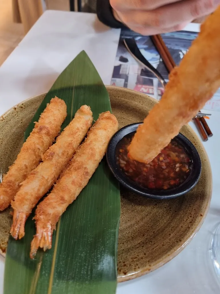 Francesco Galdi_UDON Chueca_Graus_review