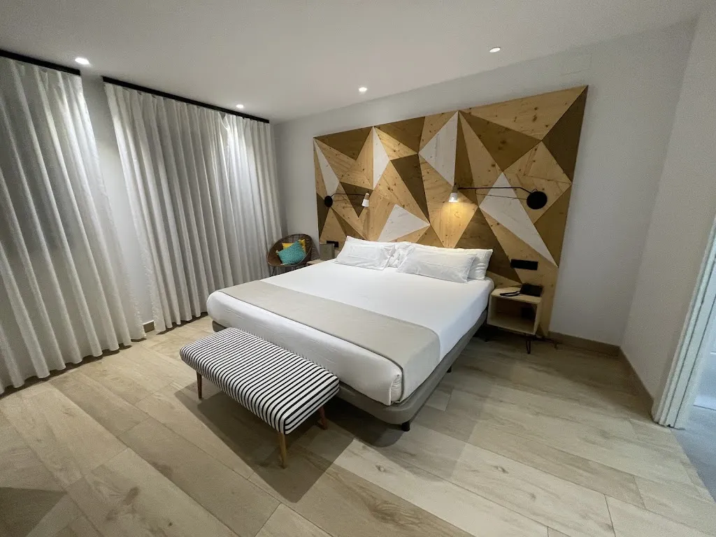 Apartamentos DOS RIOS Ainsa_Labuerda_slider_image_3