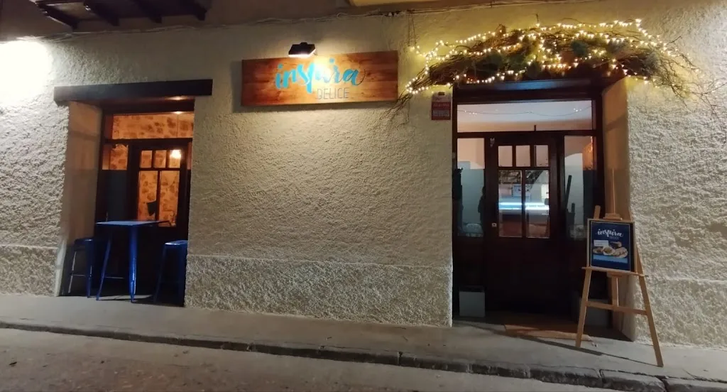 Inspira Street Food restaurant in La Ginebrosa