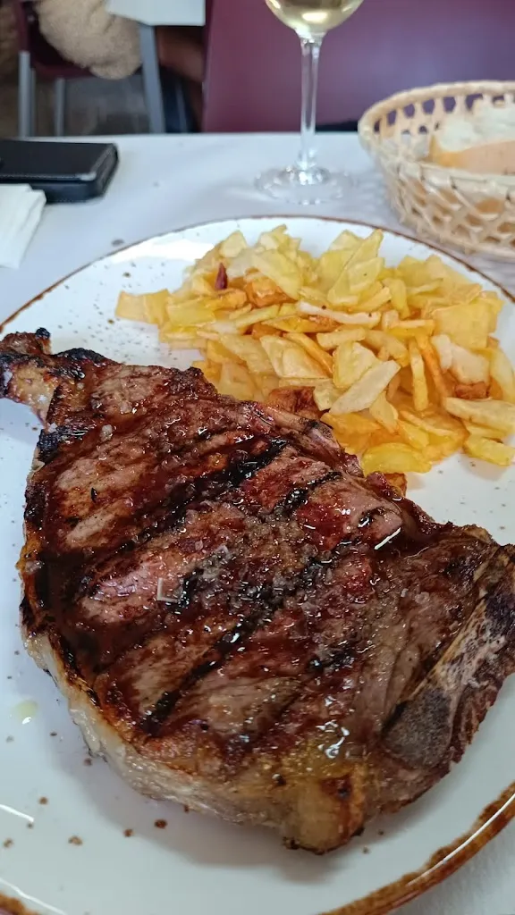 Isabel garcía pérez_Bar Camilo _La Iglesuela del Cid_recensione