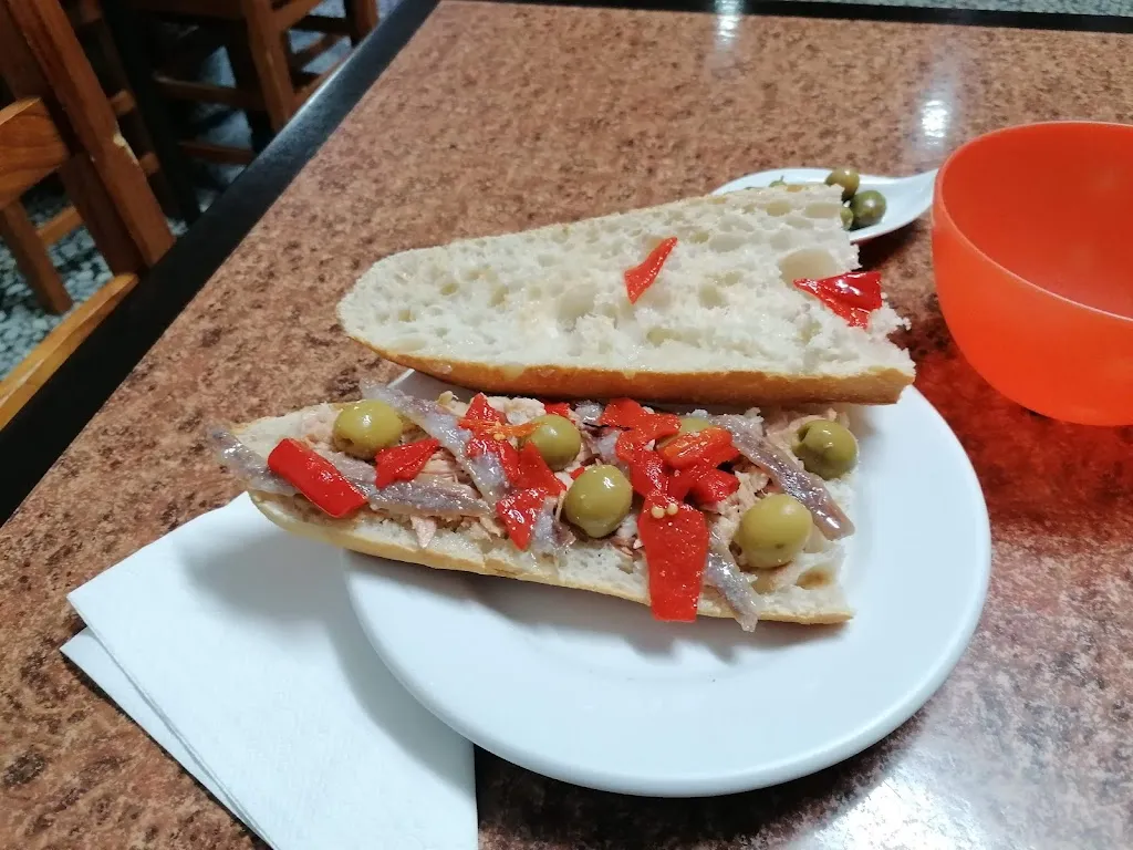 Menu_Bar Amadeo_La Iglesuela del Cid_image_8