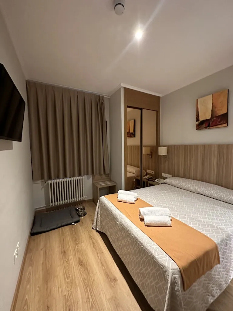 Hotel Boltaña_Laspuña_slider_image_3