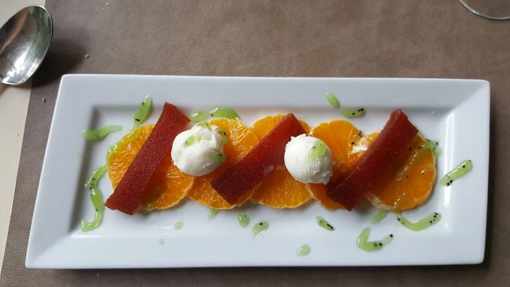 Restaurante El Chardinet_Laspuña_slider_image_3