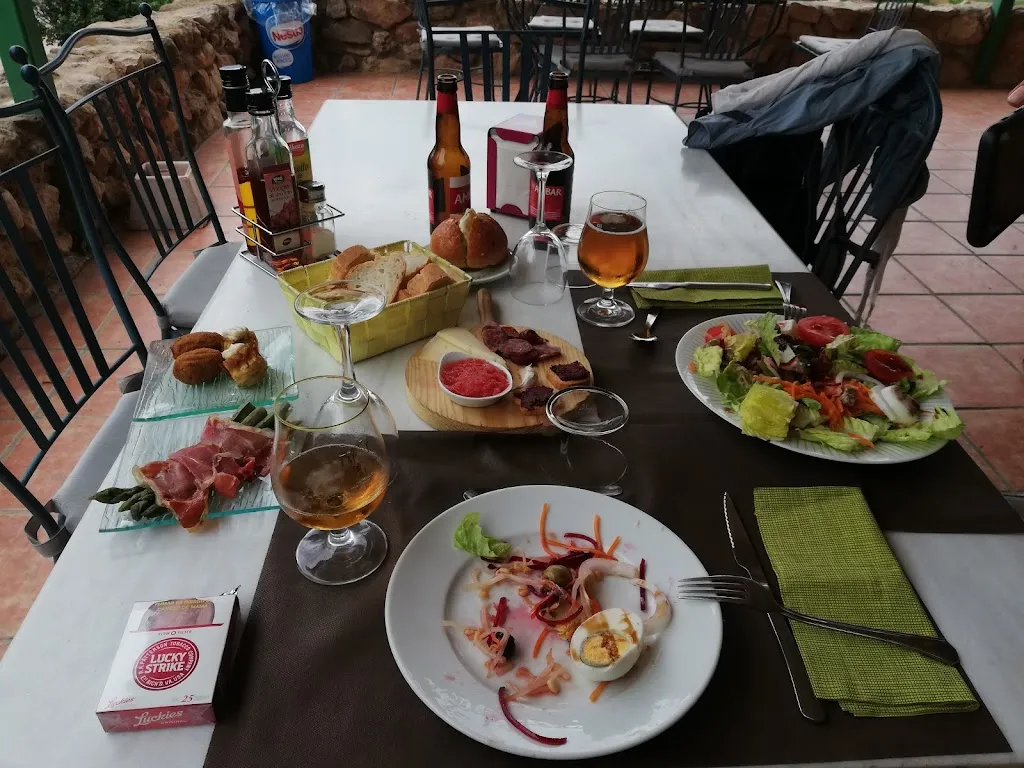 Balam Oscos_Bar Restaurante Camping_Loarre_review