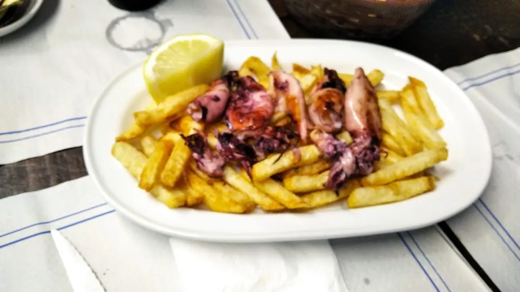 Javi R._Café Bar Playa_Camariñas_review