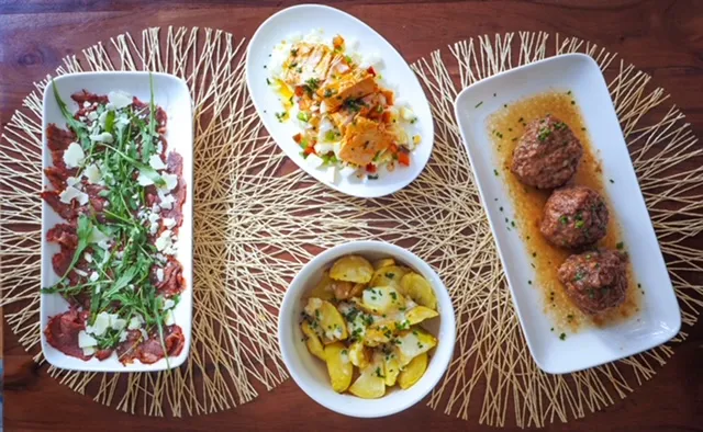 El Almacén de la Catedral_Jaca_slider_image_3