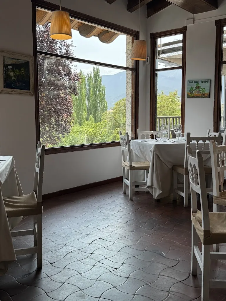 Mari H_Restaurante Las 3 Ranas_Jaca_review