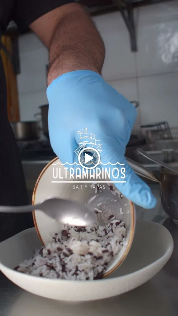 Ultramarinos Jaca_Jaca_slider_image_2