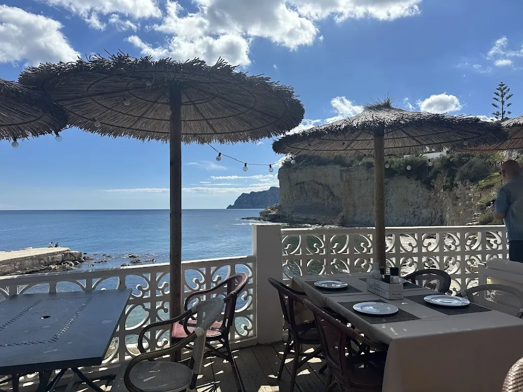 Louise Siverbrant_Restaurante La Paillotte_Benissa_review