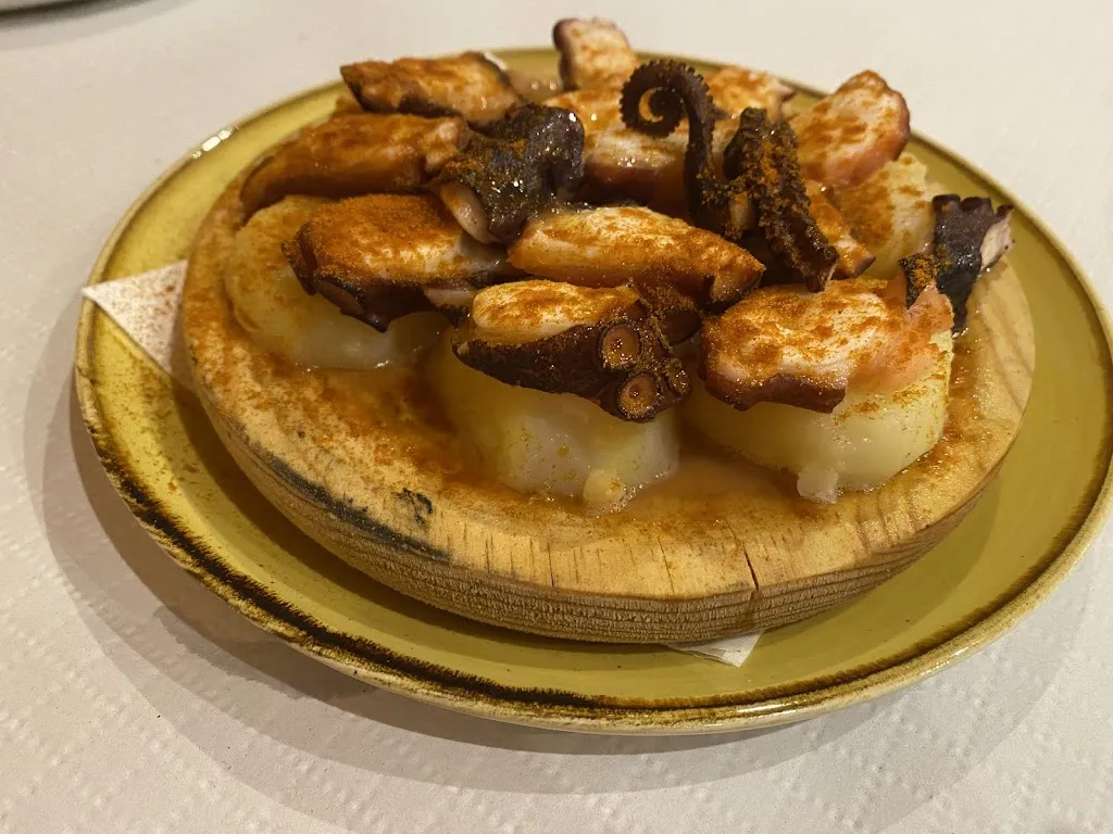 Vytautas Krizinauskas_Bar El Buho_La Almunia de Doña Godina_recensione